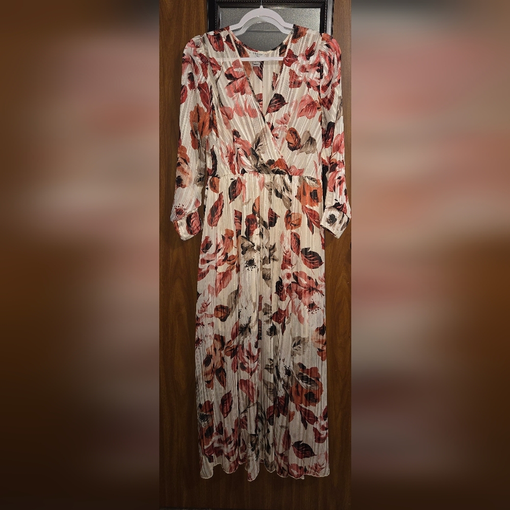 Floral Pleated Dress - Multicolor